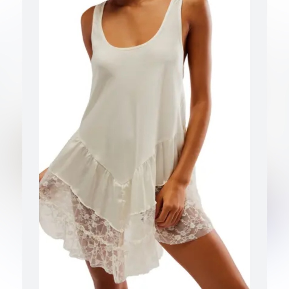 Free people mini slip. Never worn. Size small